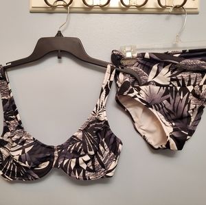 Venus bikini, never worn.
